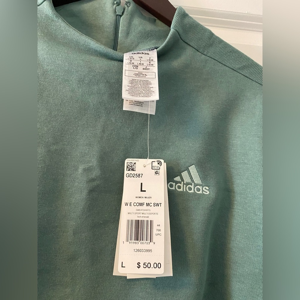 NWT. Adidas Crewneck Sweatshirt in Teal Green with Logo - Picture 9 of 9
